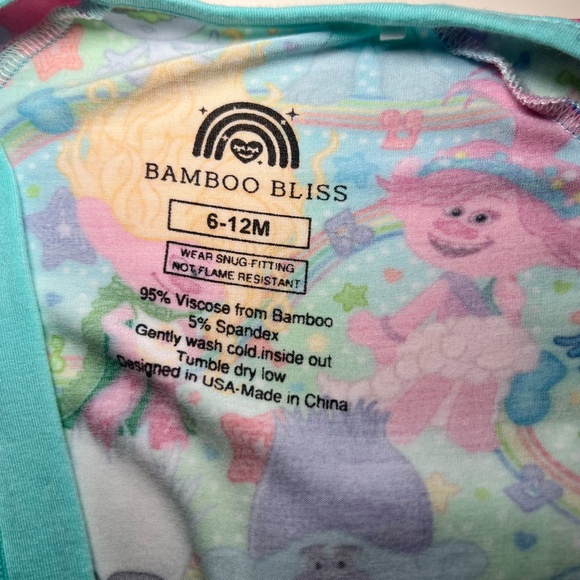 Trolls Sold Out Print Bamboo Bliss Zippy Feet Grips 6/12 Months - Picture 7 of 7